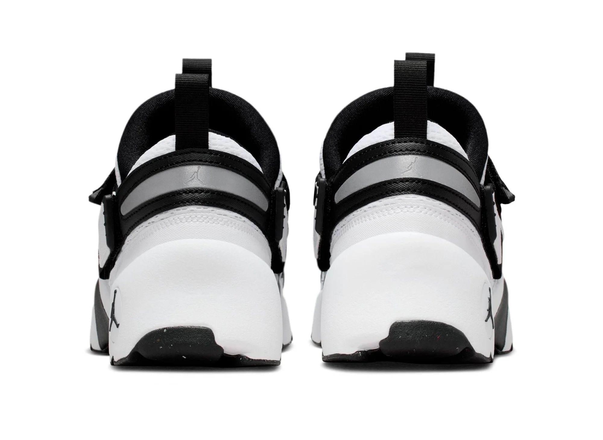 Women's Jordan Trunner LX - Image 2