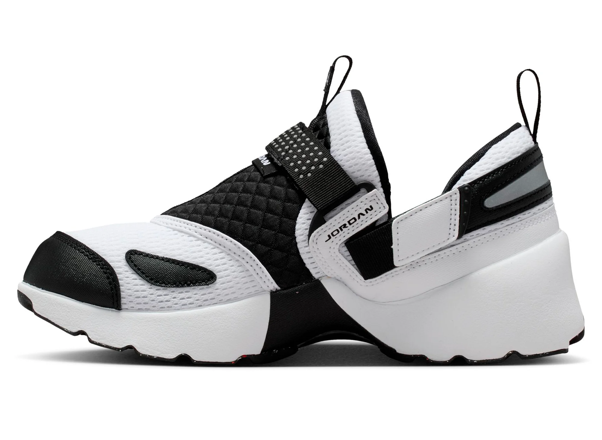 Women's Jordan Trunner LX - Image 3