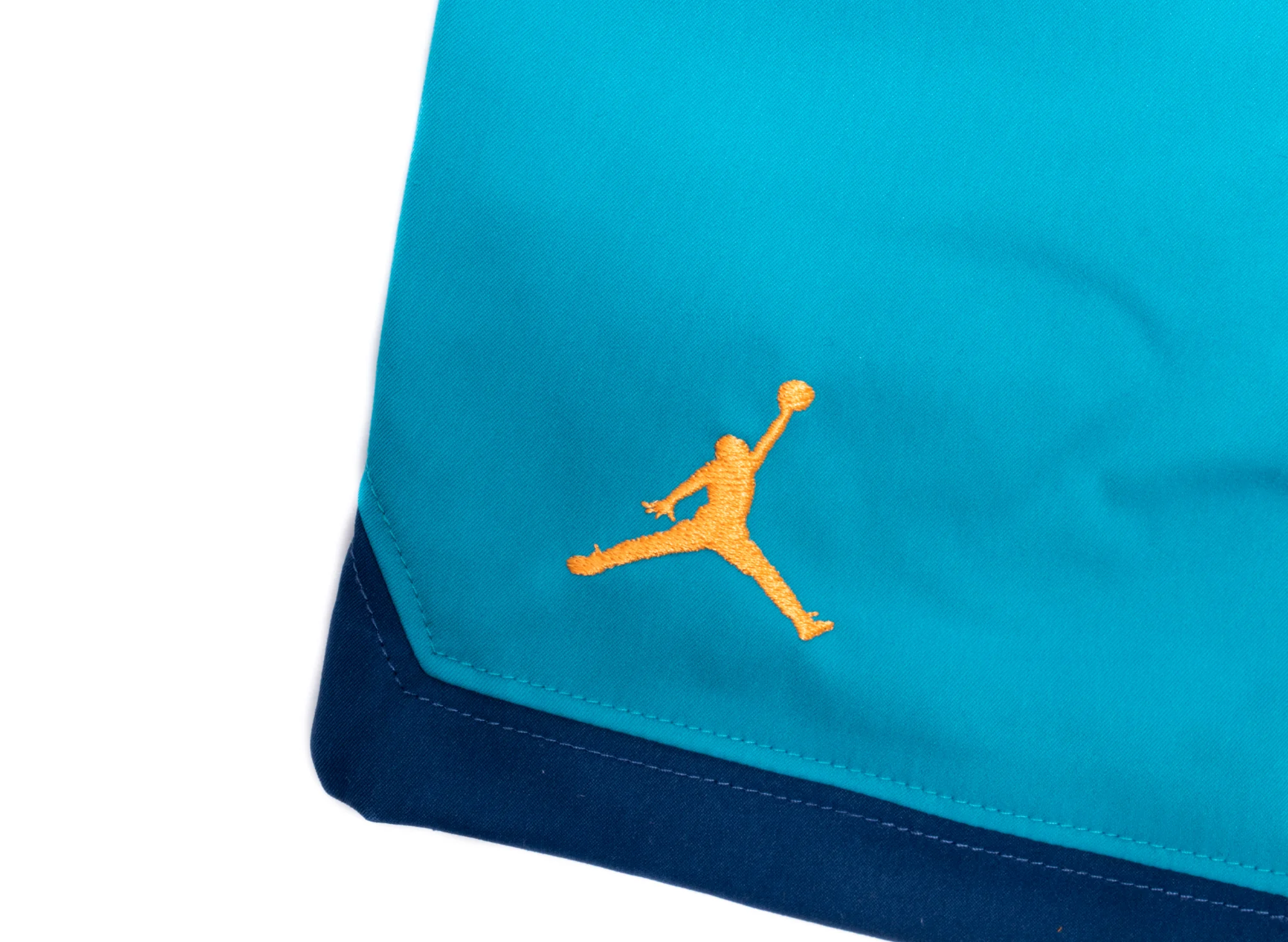 Women's Jordan Woven Shorts - Image 2