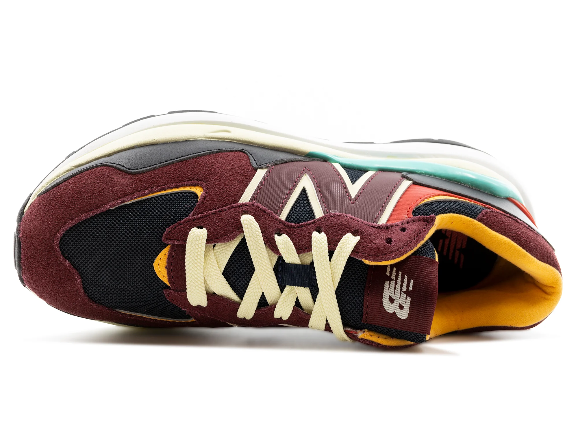 Women's New Balance W5740GA - Image 4