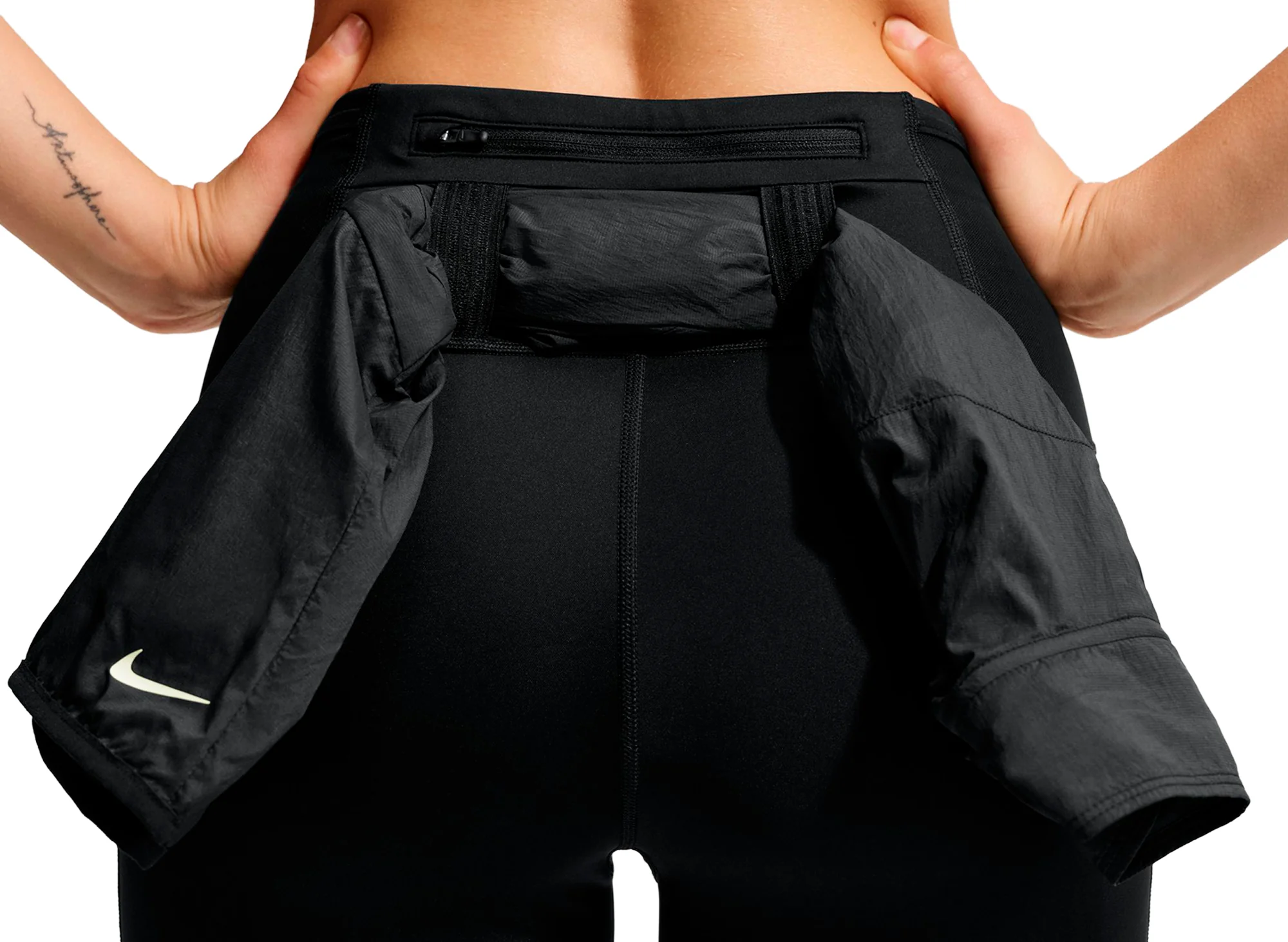 Women's Nike ACG Dri-FIT High-Wasted 7/8 Trail Leggings in Black - Image 6