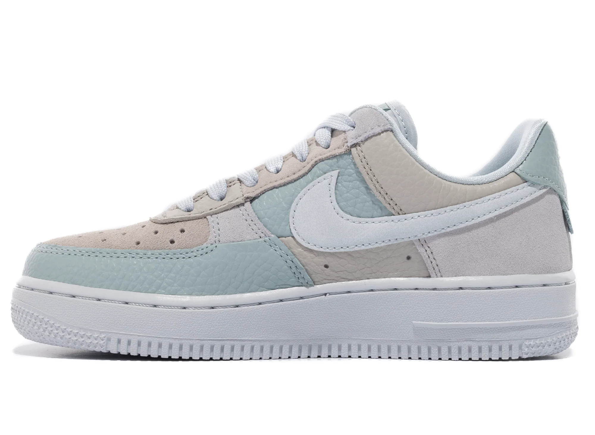 Women's Nike Air Force 1 '07 'Be Kind' - Image 3