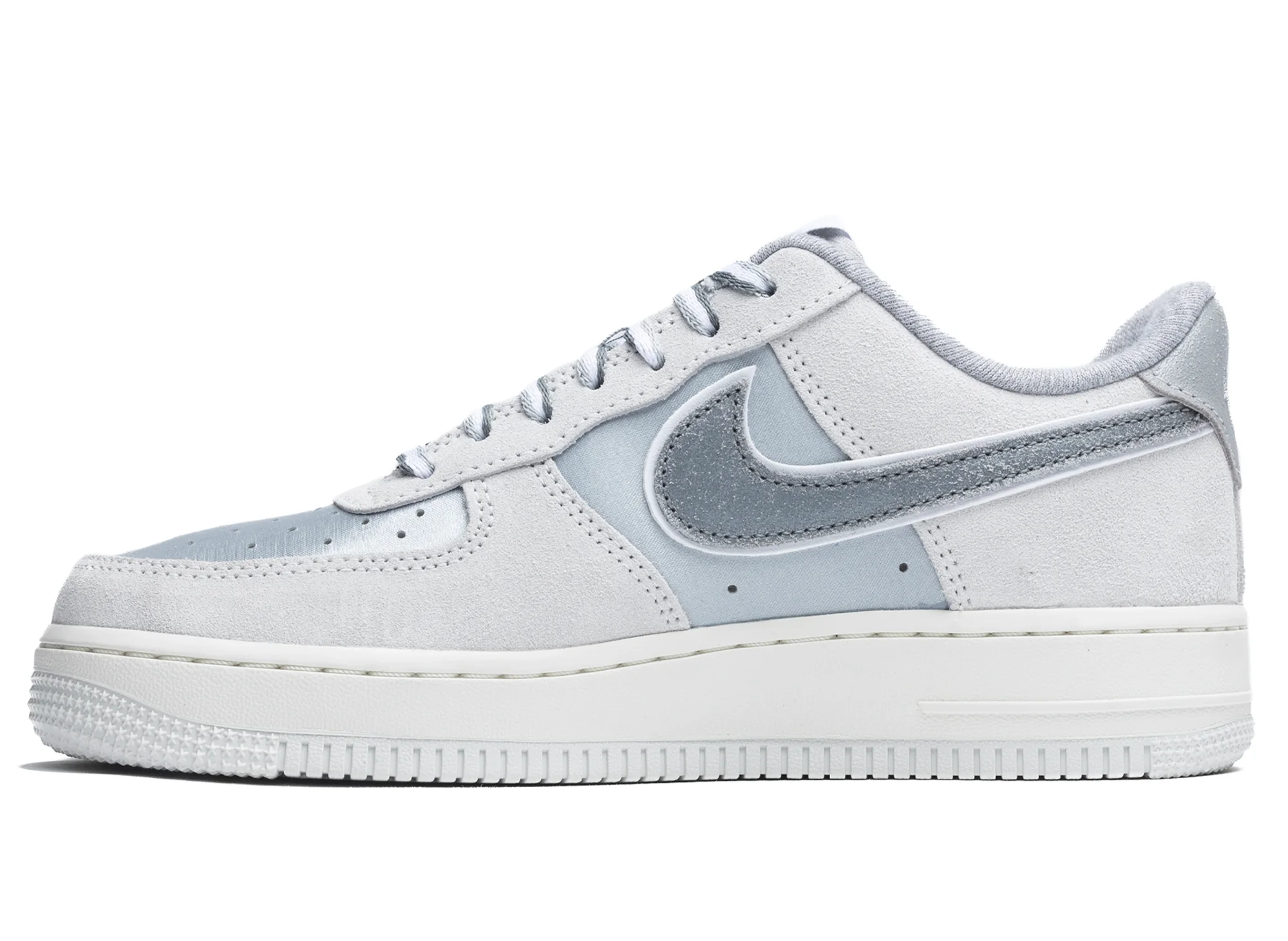 Women's Nike Air Force 1 '07 LX - Image 3