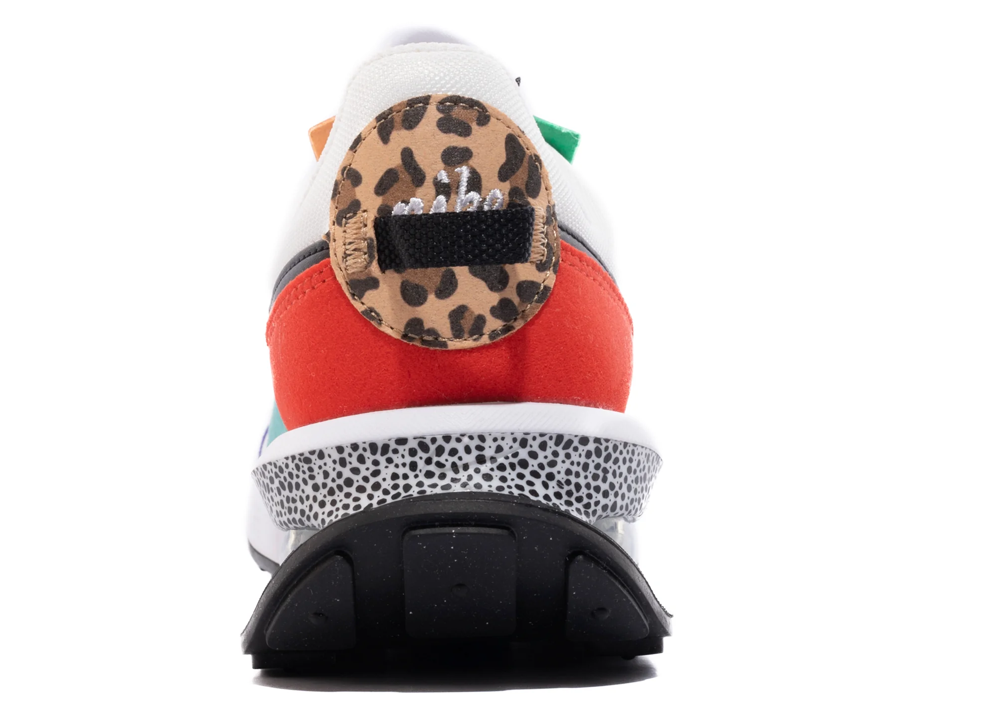 Women's Nike Air Max Pre-Day SE - Image 2