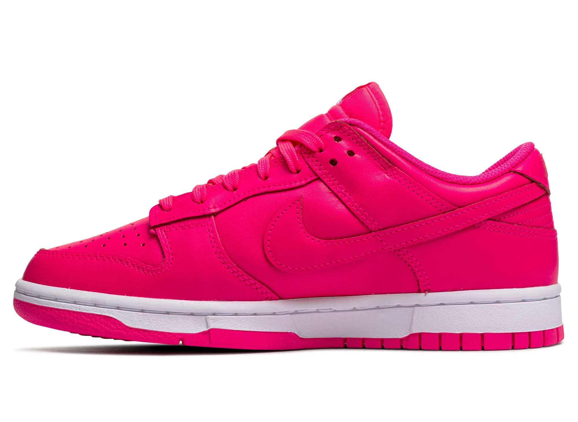 Women's Nike Dunk Low - Image 3
