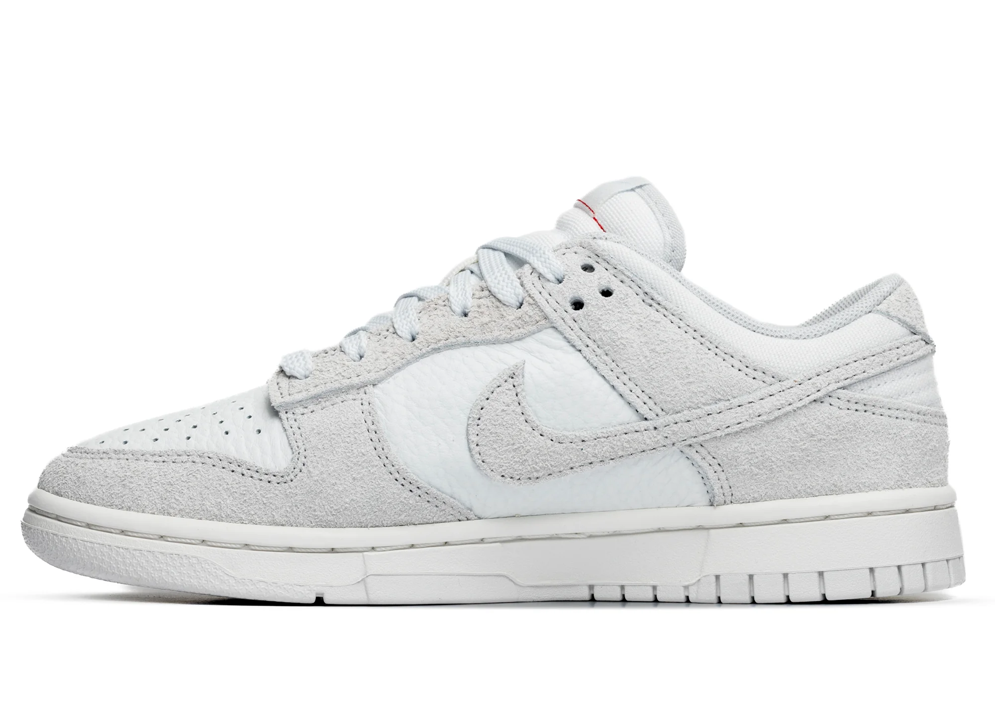 Women's Nike Dunk Low - Image 3