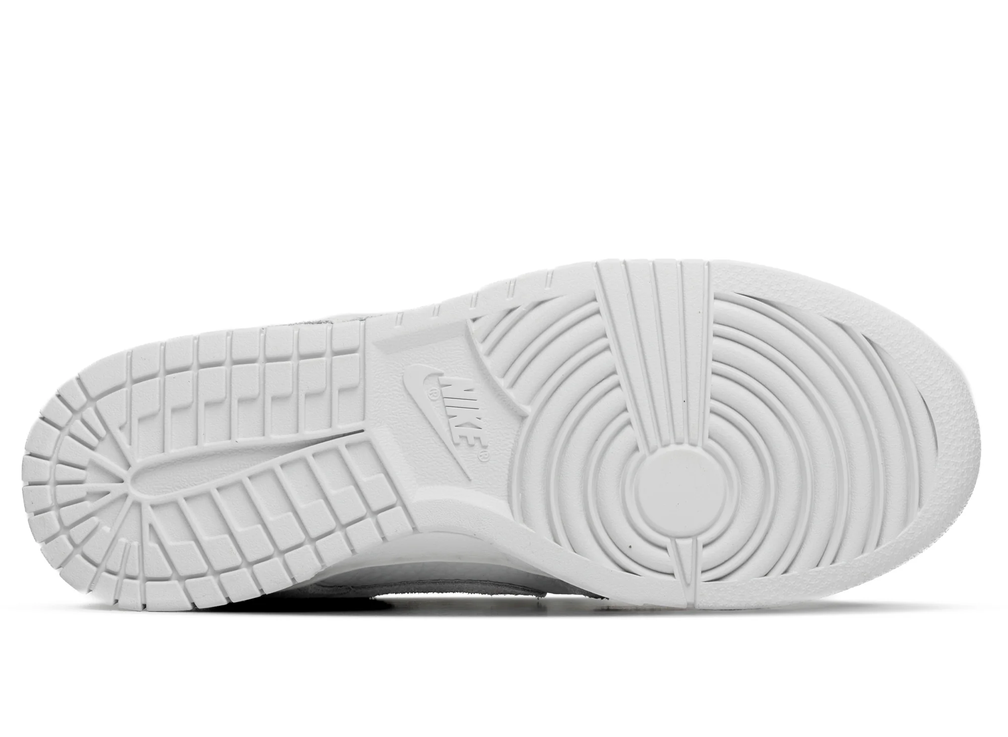 Women's Nike Dunk Low - Image 5