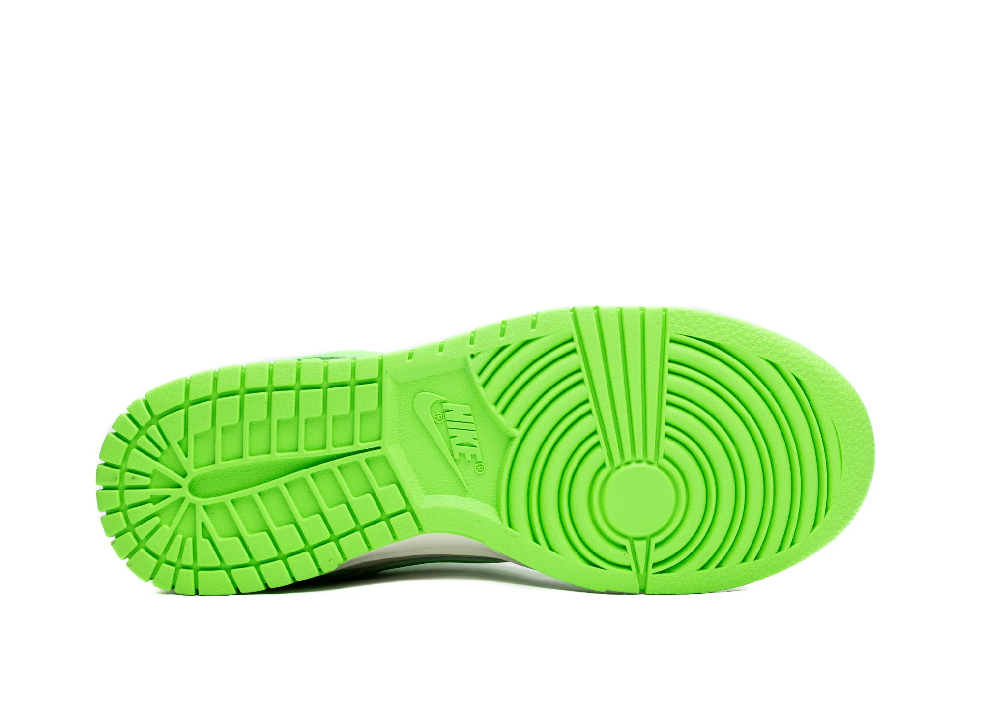 Women's Nike Dunk Low - Image 2
