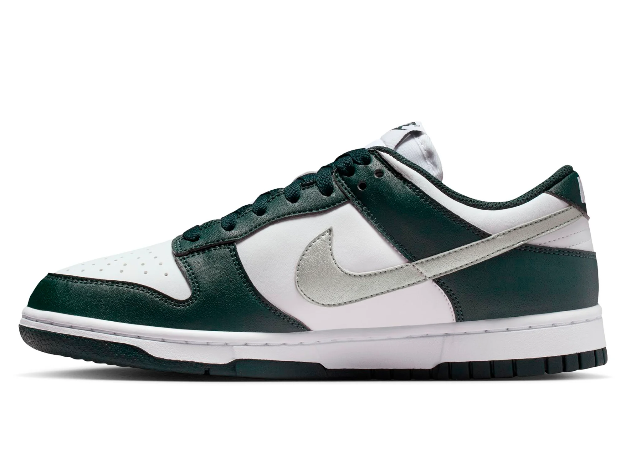 Women's Nike Dunk Low - Image 3