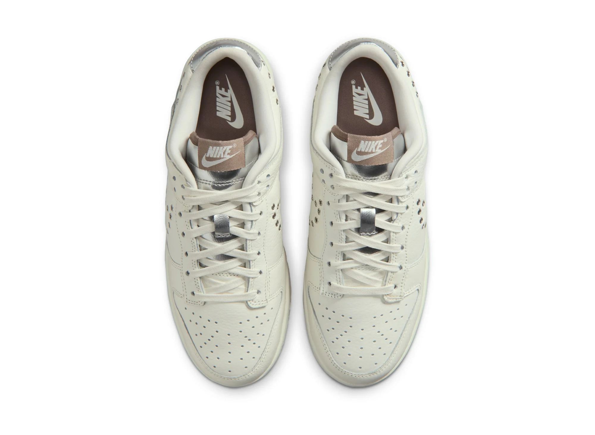 Women's Nike Dunk Low - Image 4