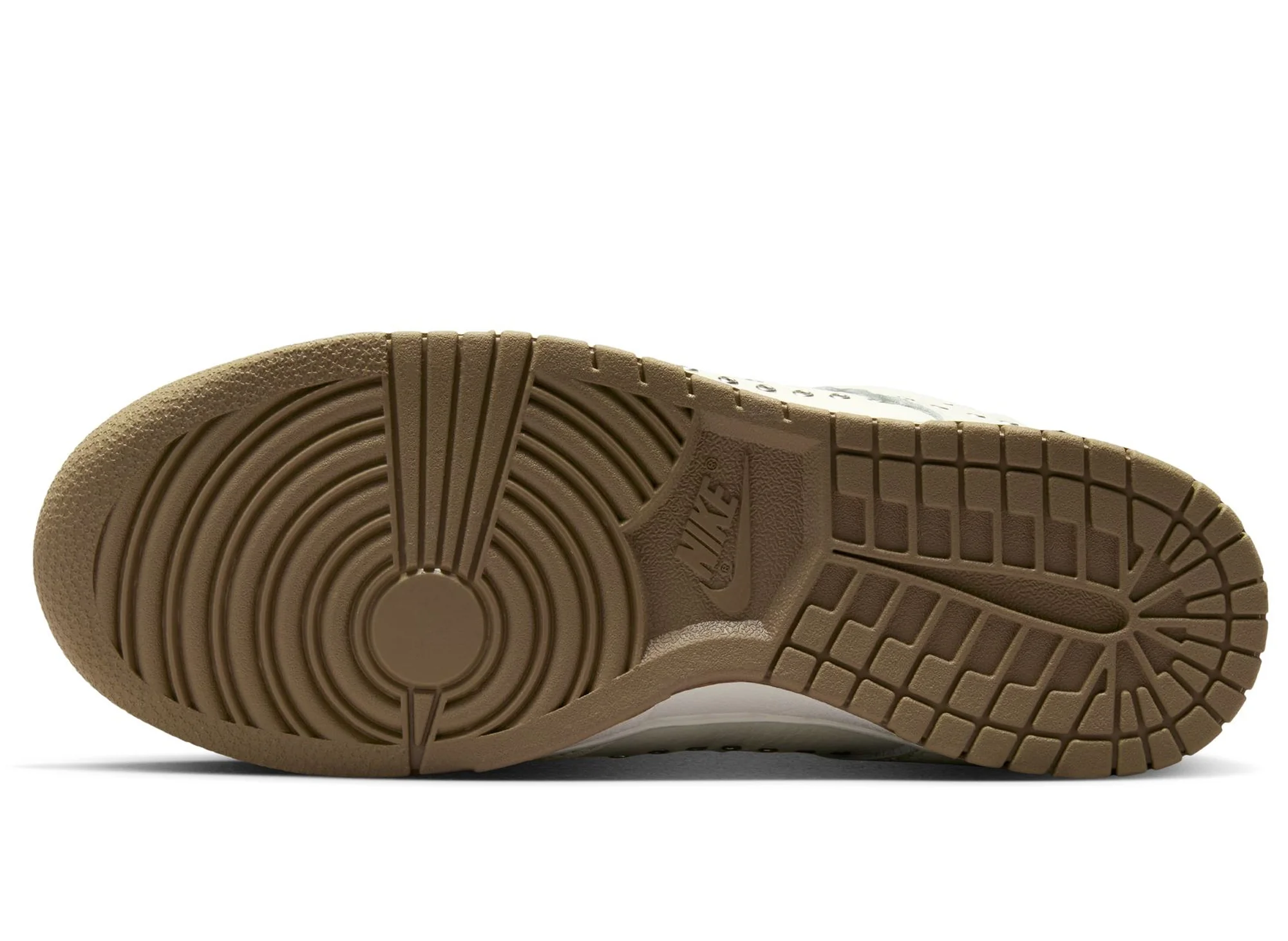 Women's Nike Dunk Low - Image 5