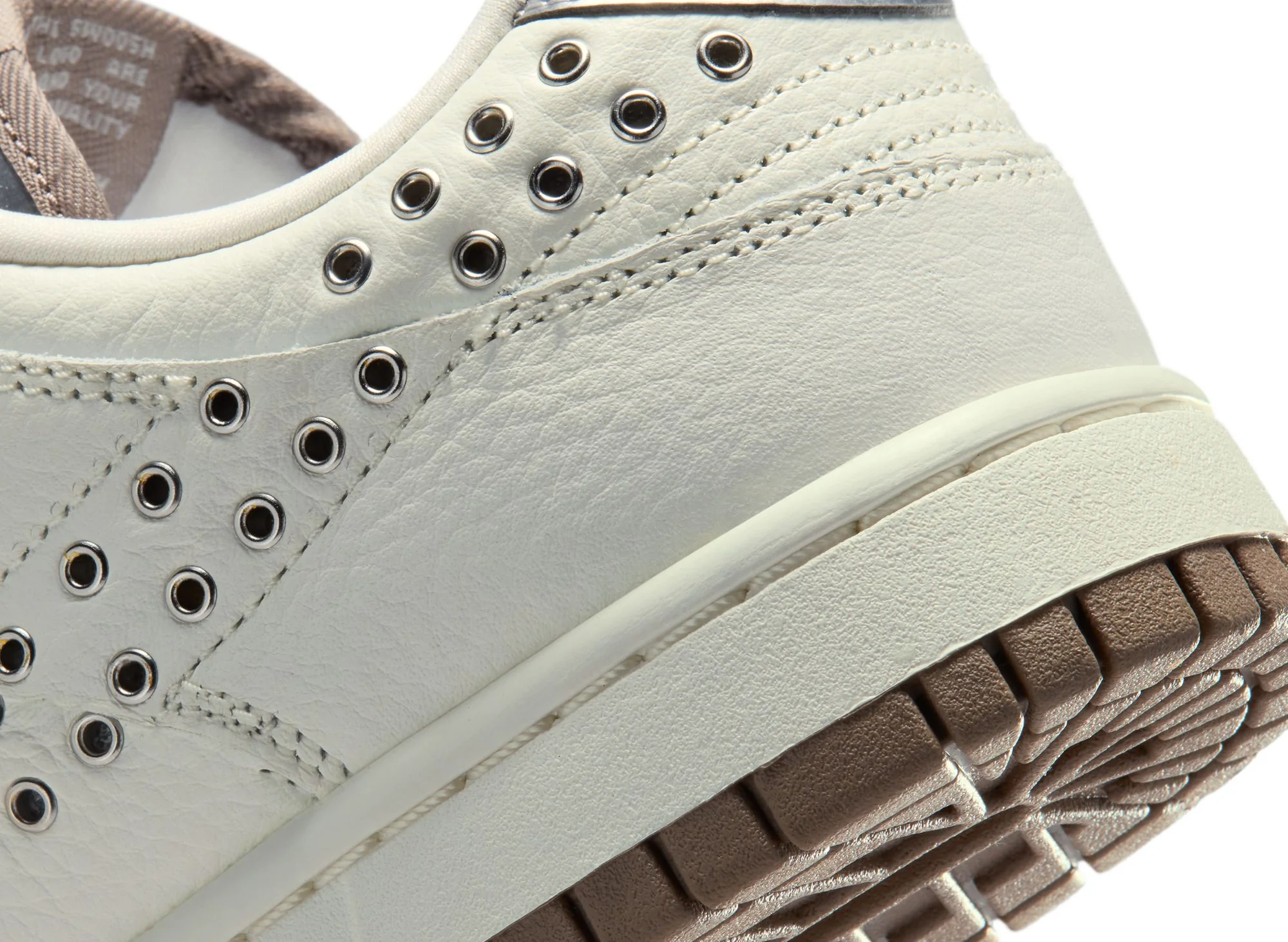 Women's Nike Dunk Low - Image 6