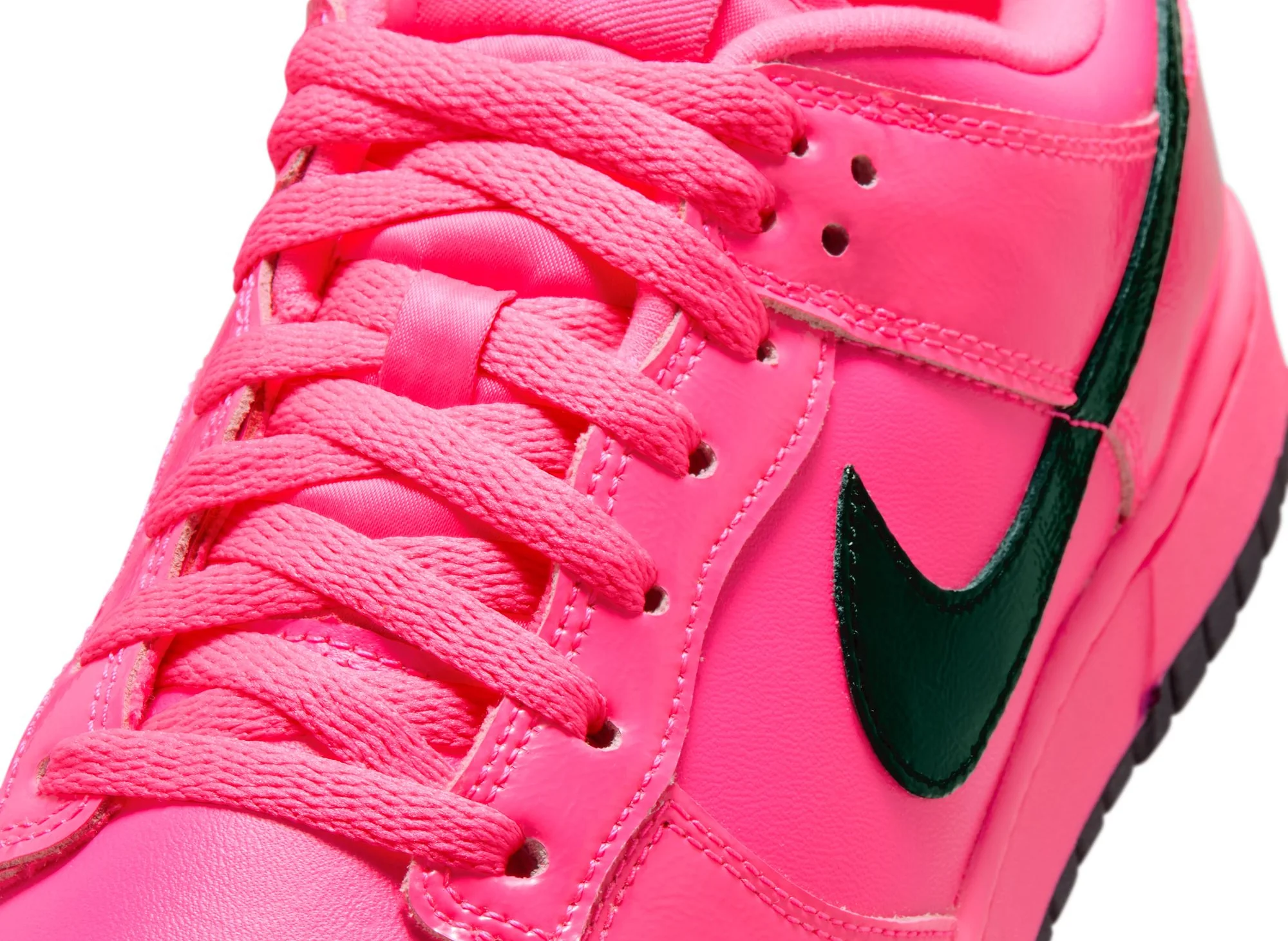 Women's Nike Dunk Low - Image 7