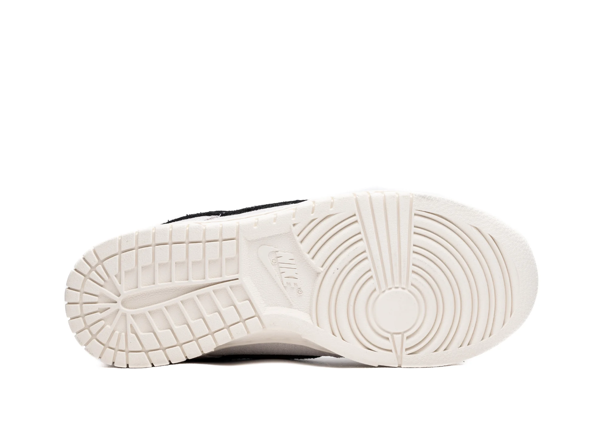 Women's Nike Dunk Low SE - Image 5