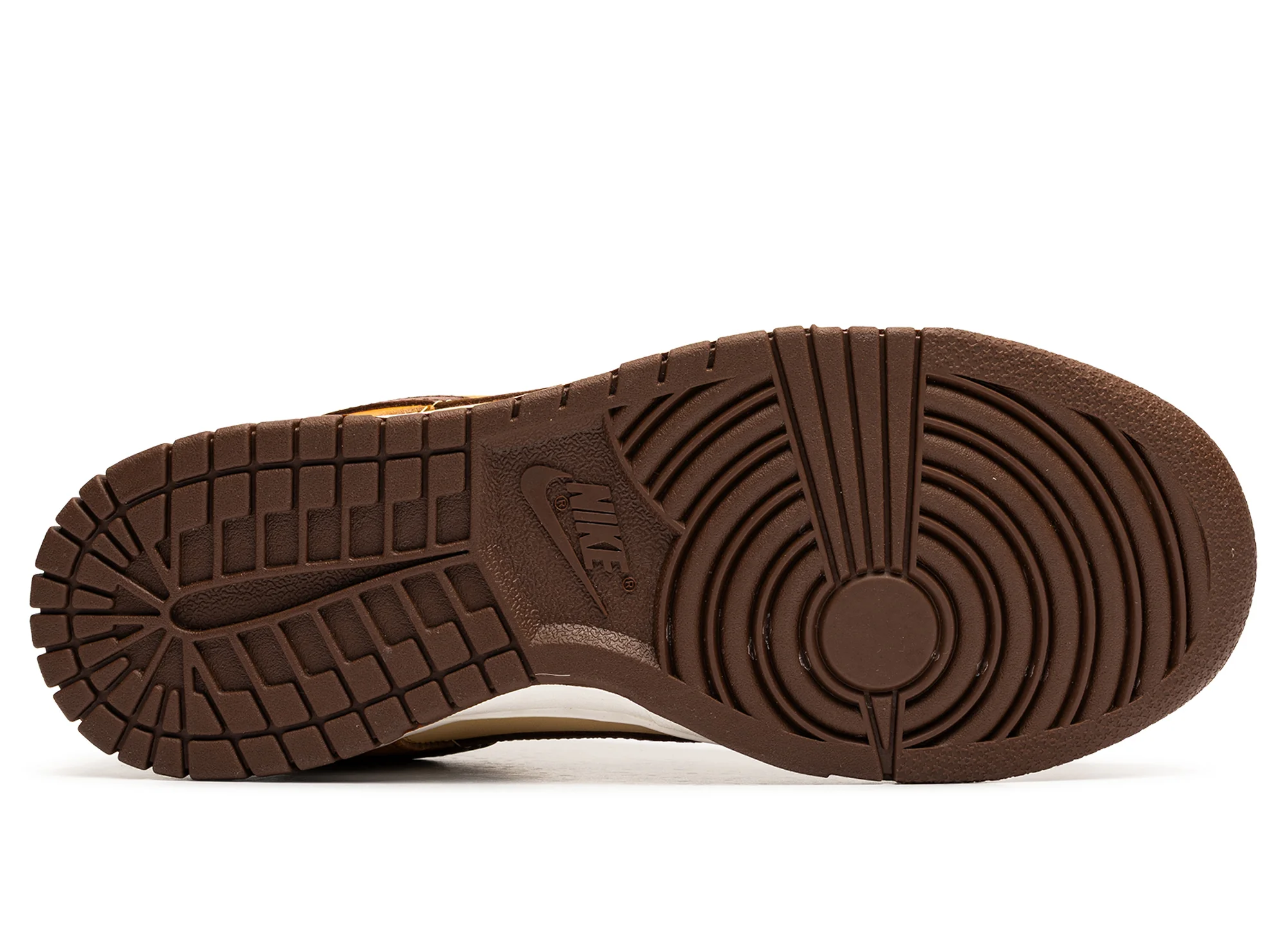 Women's Nike Dunk Low SE - Image 5