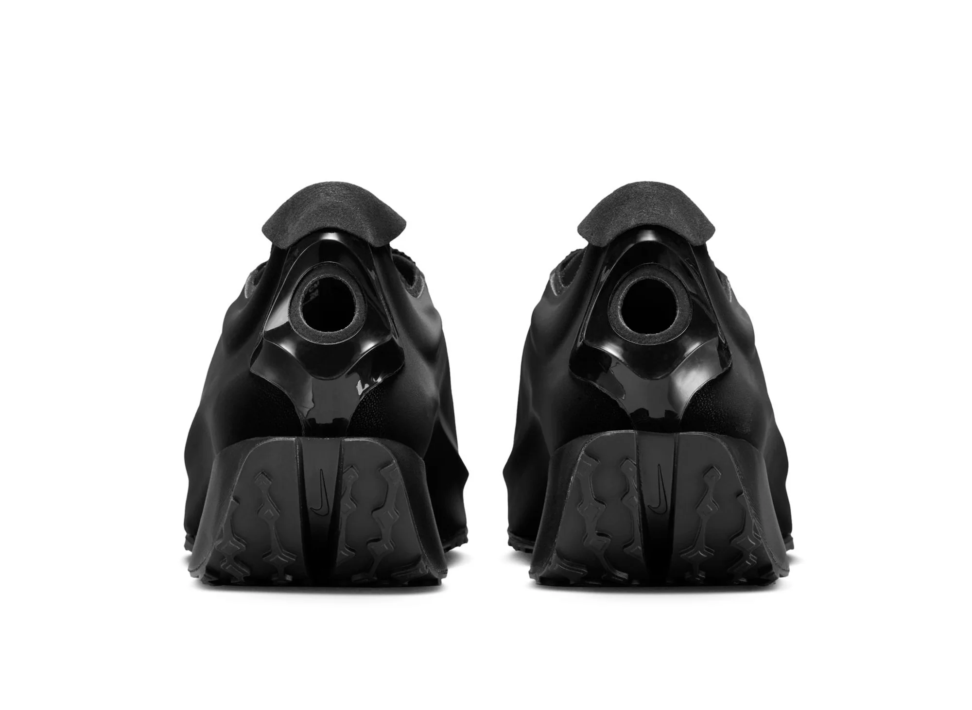 Women's Nike First Sight Noir in Black - Image 2