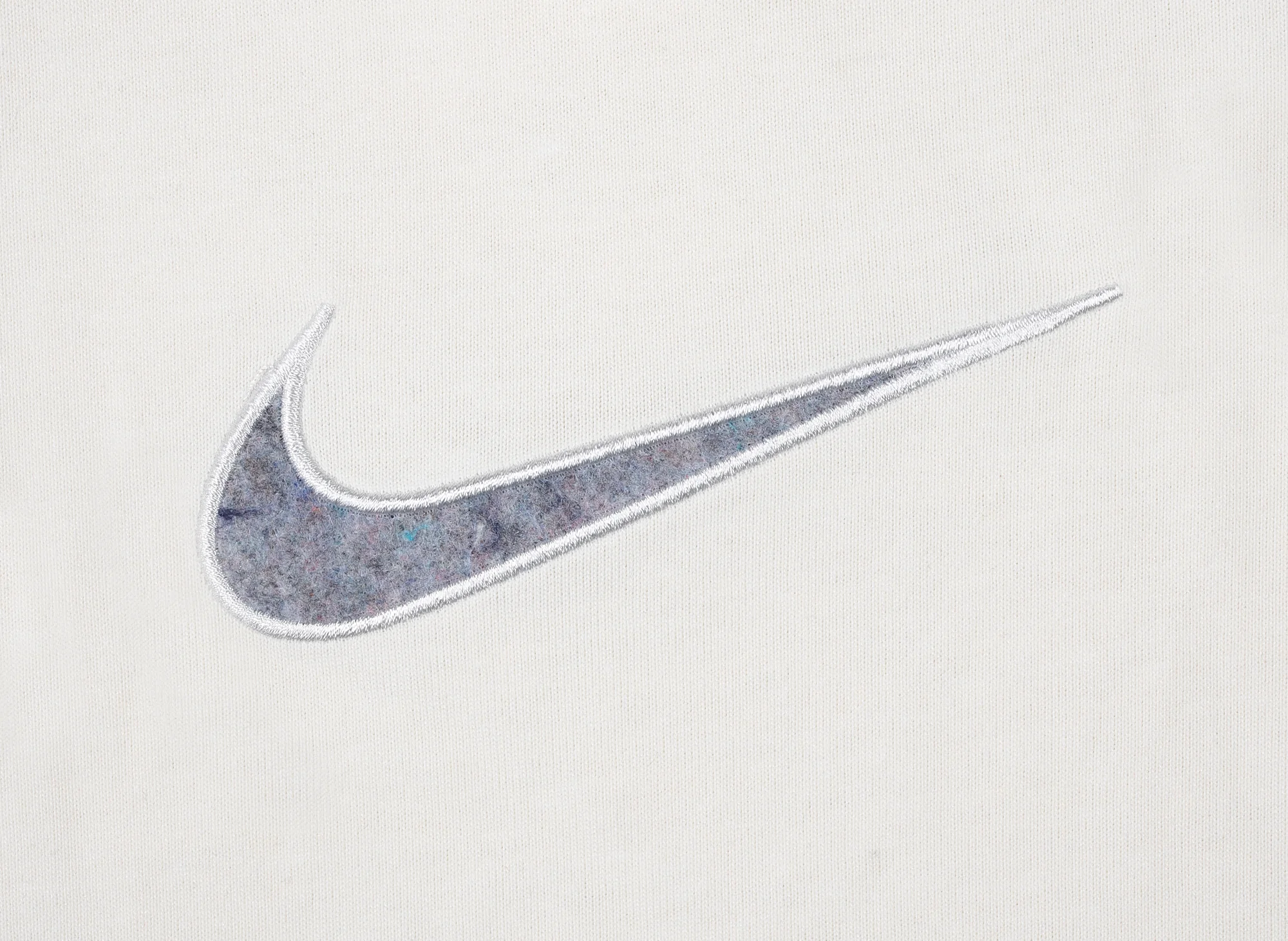 Women's Nike Sportswear M2Z Long Sleeve Crop Top - Image 2