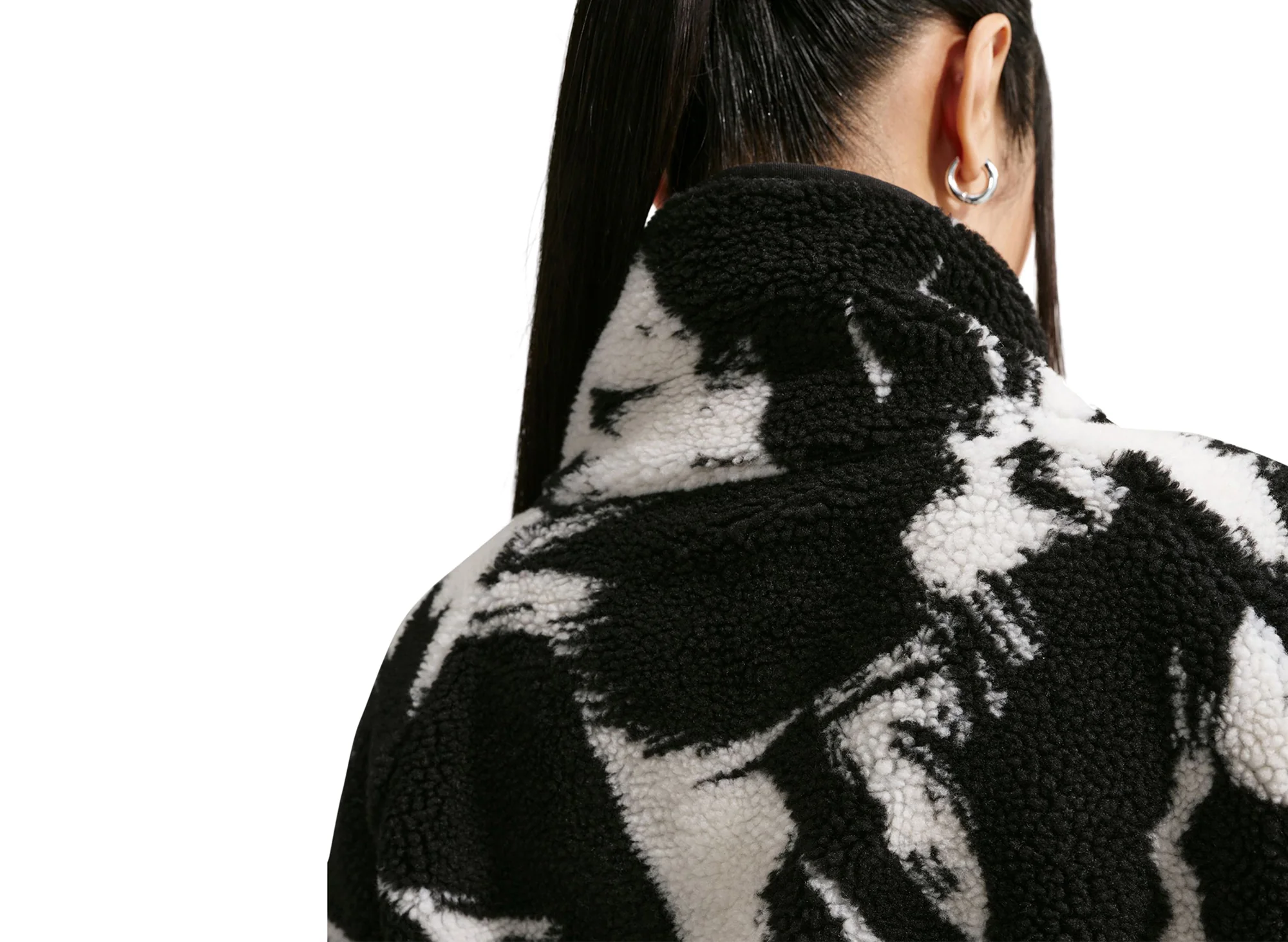 Women's Nike Sportswear Oversized High-Pile Fleece Top in Black - Image 4