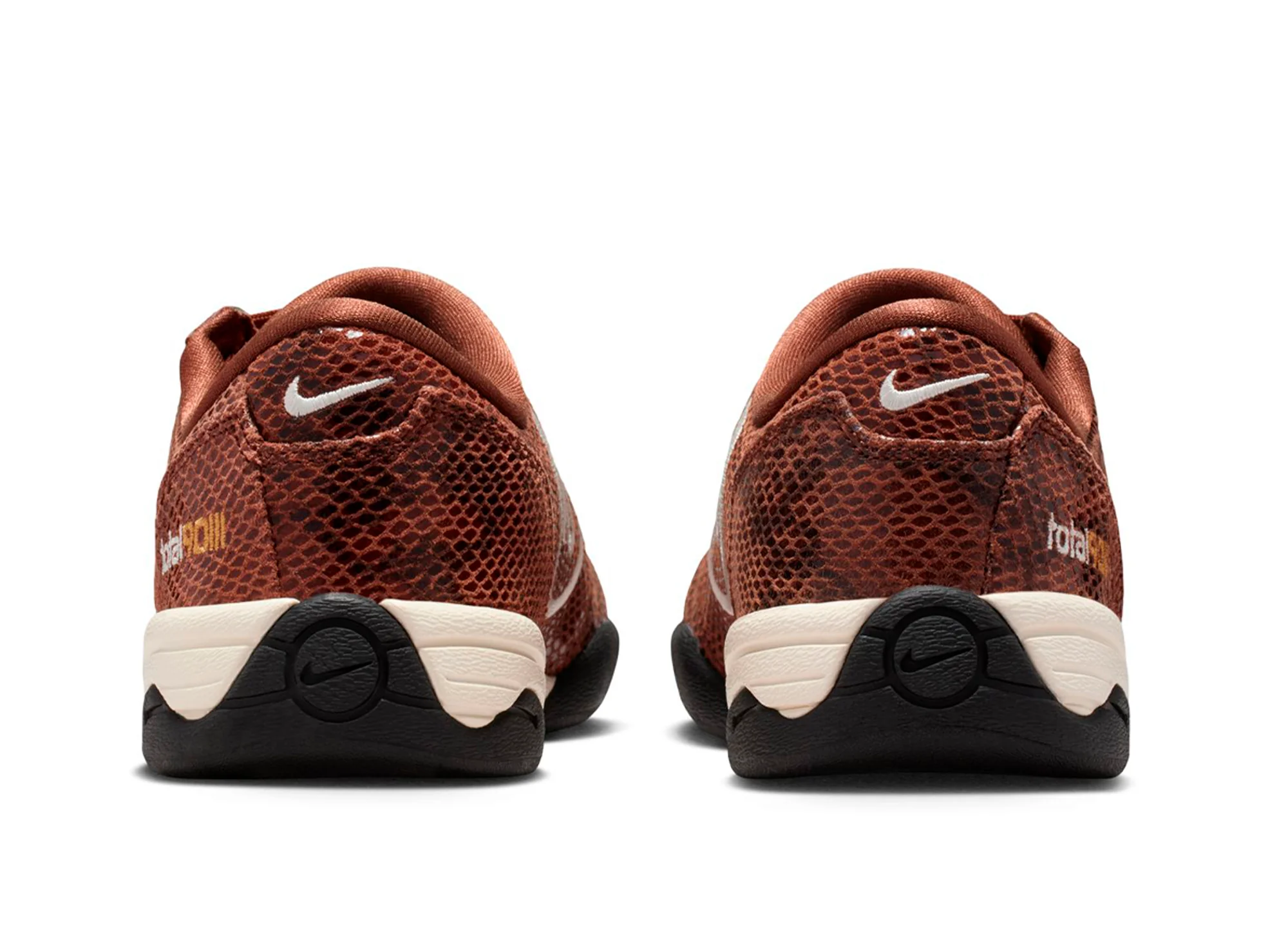 Women's Nike Total 90 SE - Image 2
