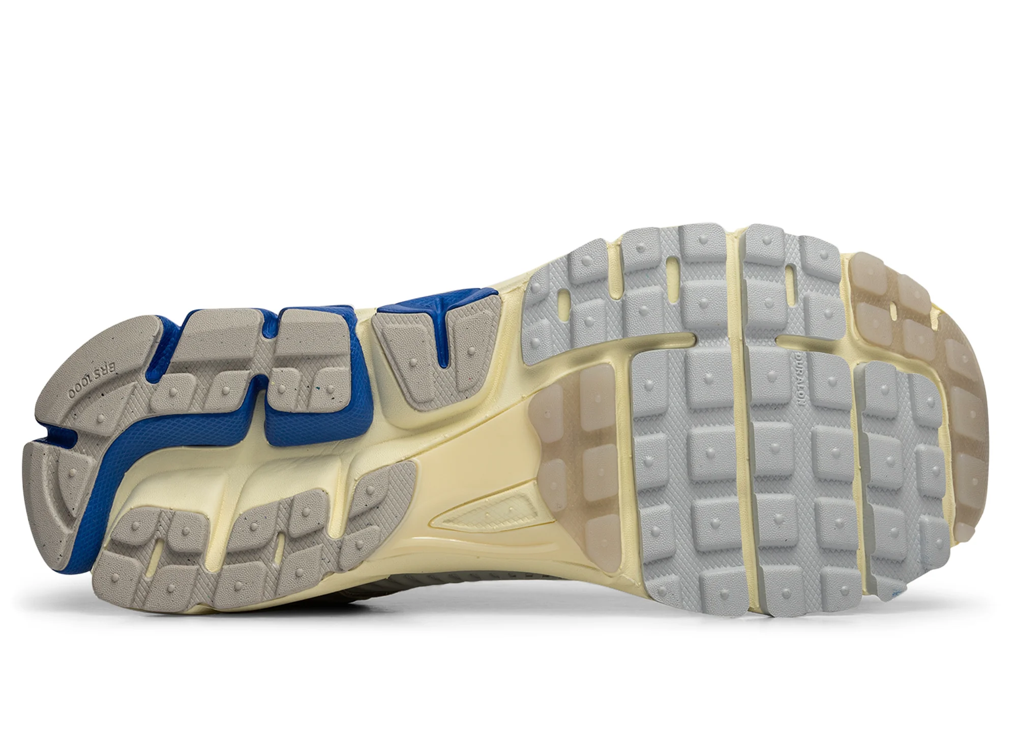 Women's Nike Zoom Vomero 5 - Image 5