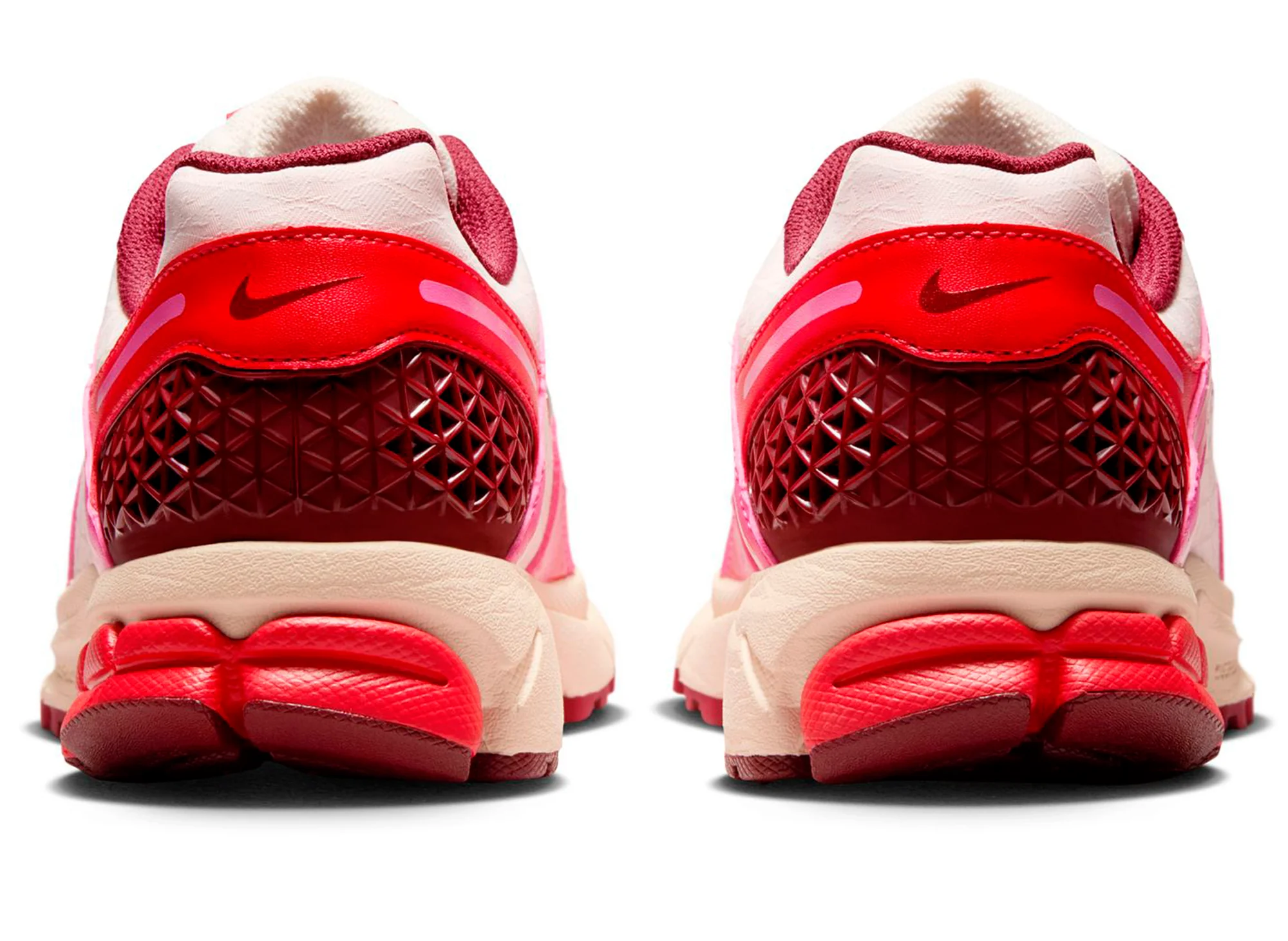 Women's Nike Zoom Vomero 5 - Image 2