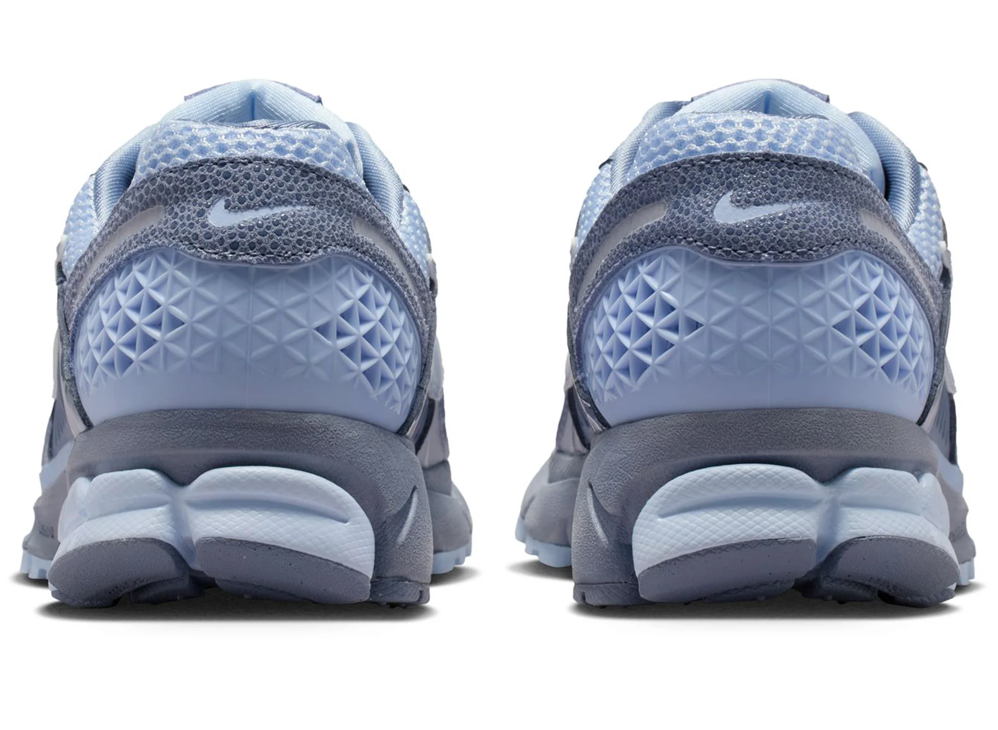 Women's Nike Zoom Vomero 5 in Ashen Slate / Metallic Silver - Image 2