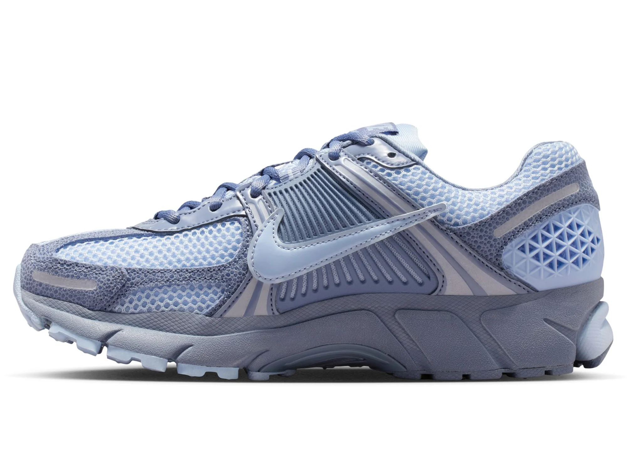 Women's Nike Zoom Vomero 5 in Ashen Slate / Metallic Silver - Image 3